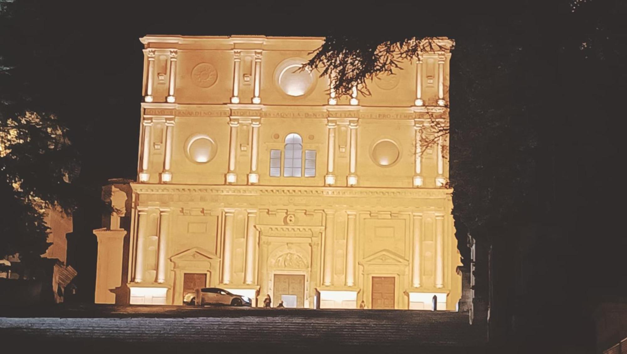 Dimora Del Cavaliere Daire LʼAquila Dış mekan fotoğraf